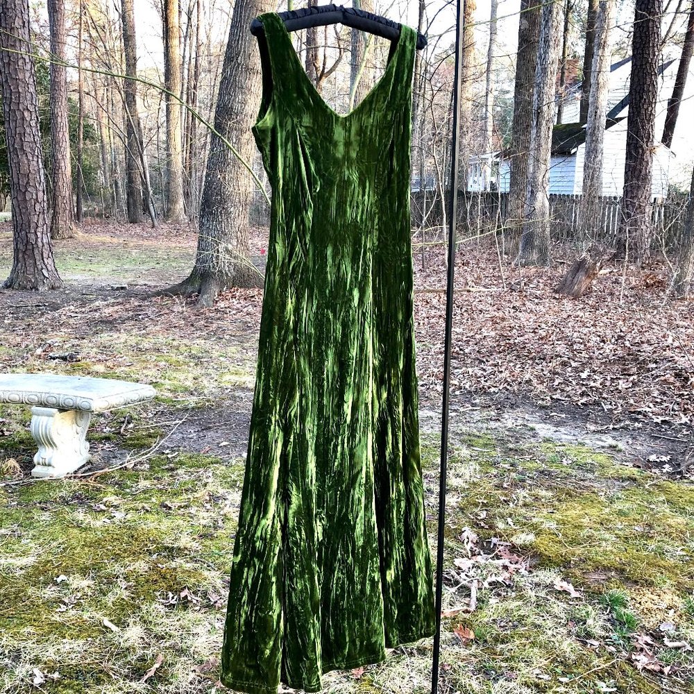 Green Velvet V-Neck Maxi Dress - Women